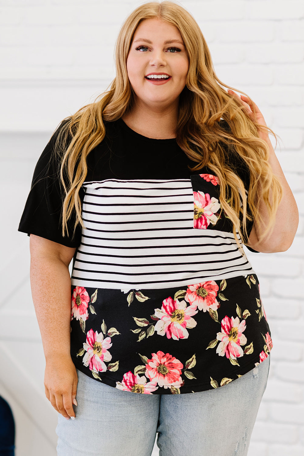 Black Plus Size Splicing Block Stripe Floral Short Sleeve Top